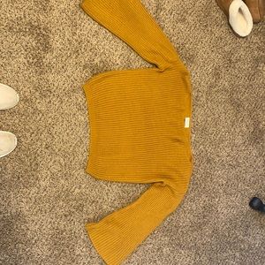Flare arm orange, Carmel sweater